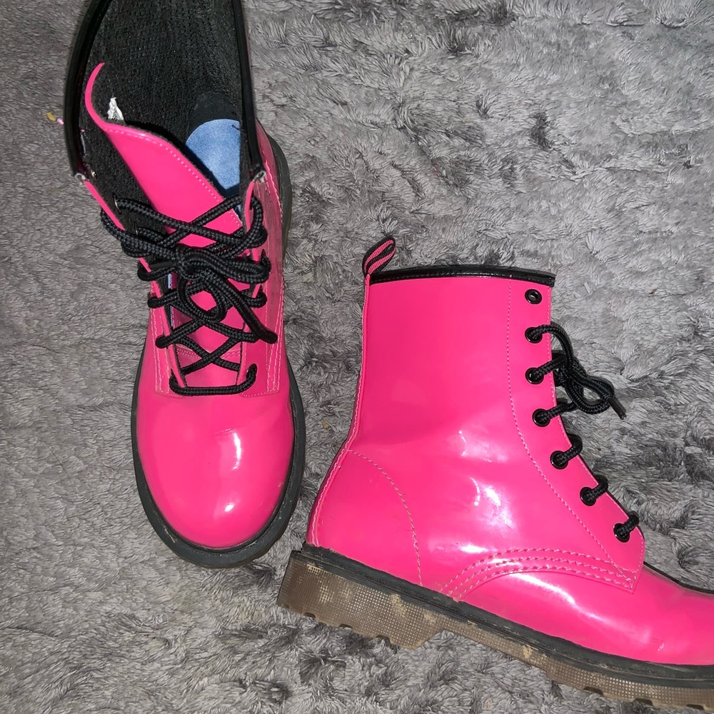 doc martens (knock offs)
